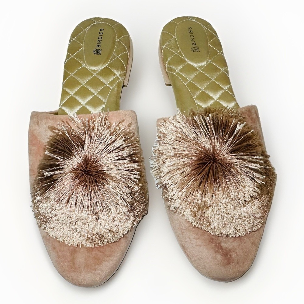 Birdies Songbird Women's 10.5 Pom Pom Blush Pink Slippers Slip On Flats Coquette